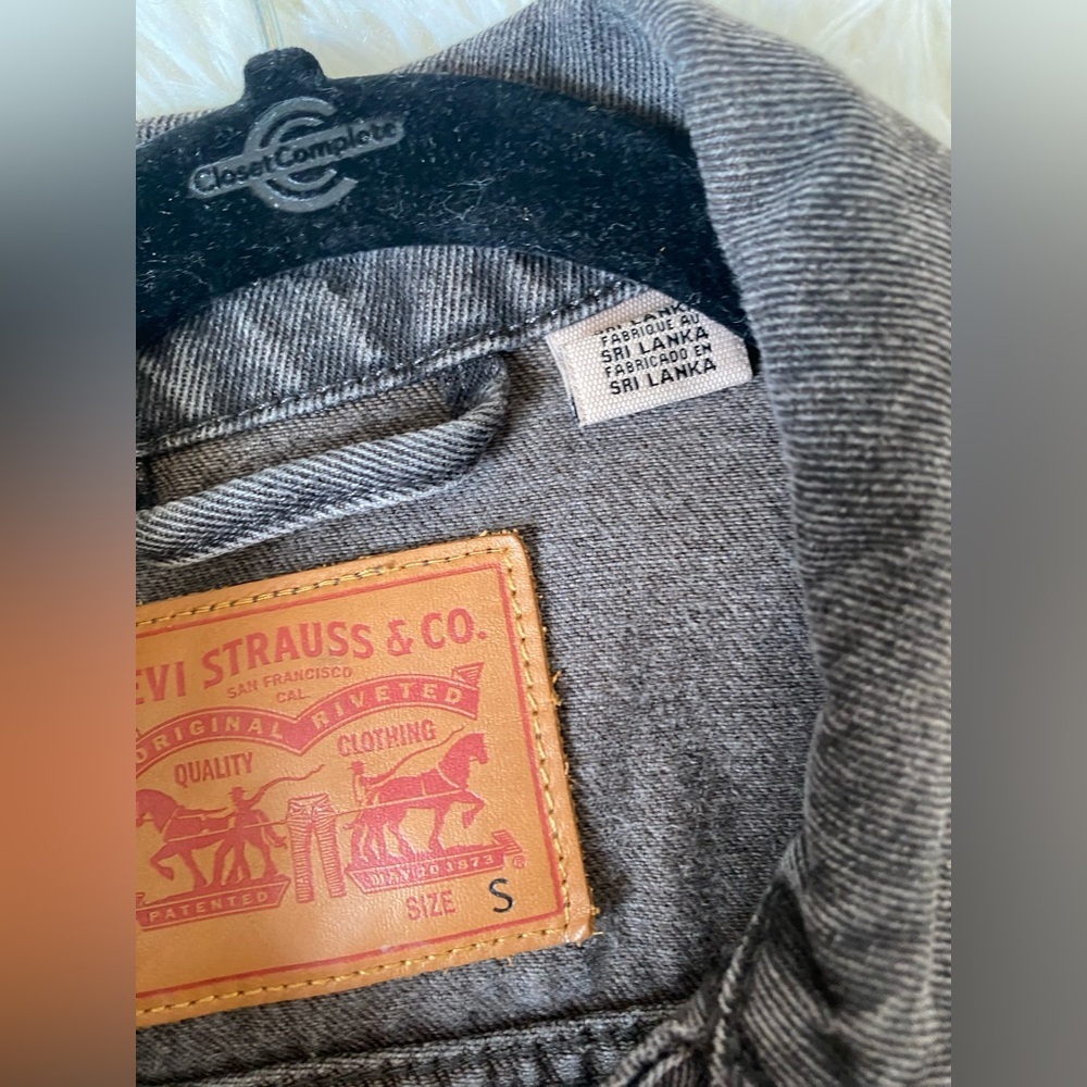 Levi’s 90s Trucker Jacket - Picture 6 of 7